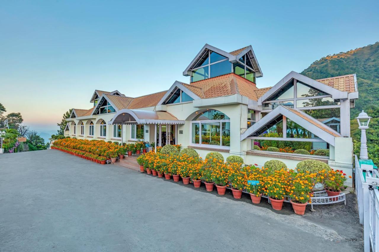 คลับมหินทรา กันทคต Hotel Kandaghat ภายนอก รูปภาพ