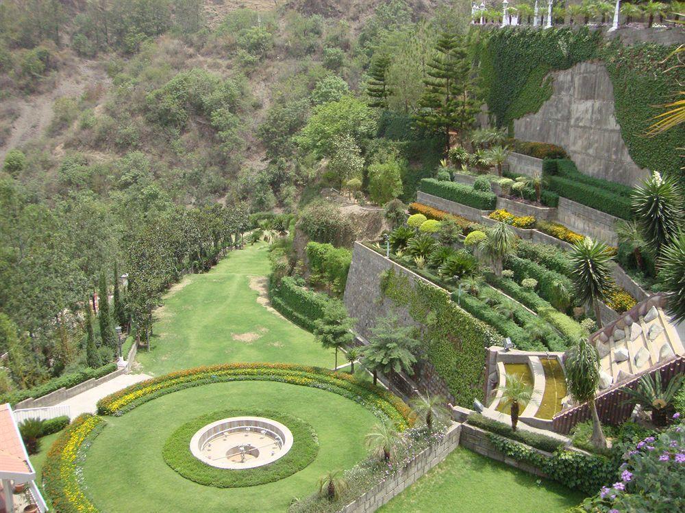 คลับมหินทรา กันทคต Hotel Kandaghat ภายนอก รูปภาพ