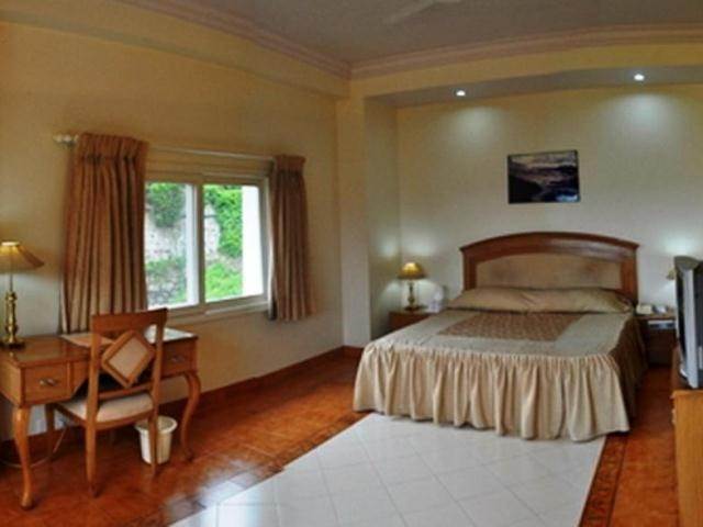 คลับมหินทรา กันทคต Hotel Kandaghat ภายนอก รูปภาพ